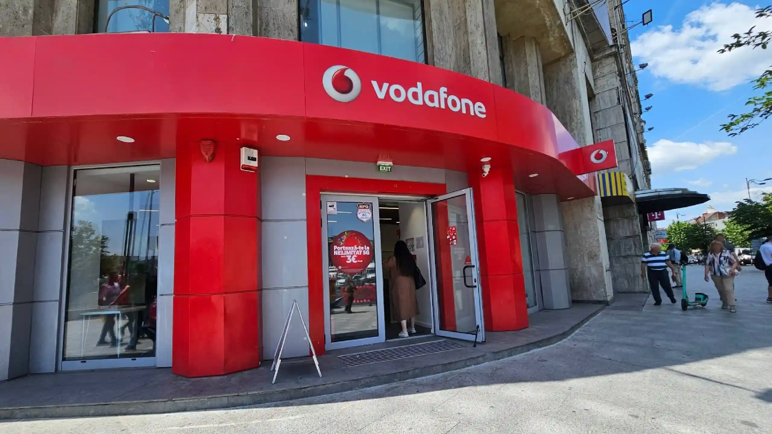 vodafone store vodafone store