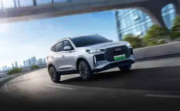 Revoluția Chery pentru Mașinile Electrice la care doar Visează Mercedes, BMW, Audi, Volkswagen, MG, Volvo Chery Tiggo 4 baterii