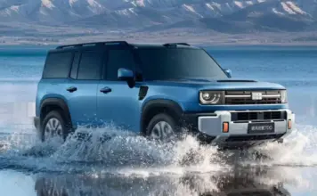 SUV-ul Ridicol, Geely Battleship 700, a înregistrat în 12 minute mai multe precomenzi decât orice BMW, Audi, Mercedes, DACIA într-o zi Geely Battleship 700 comenzi
