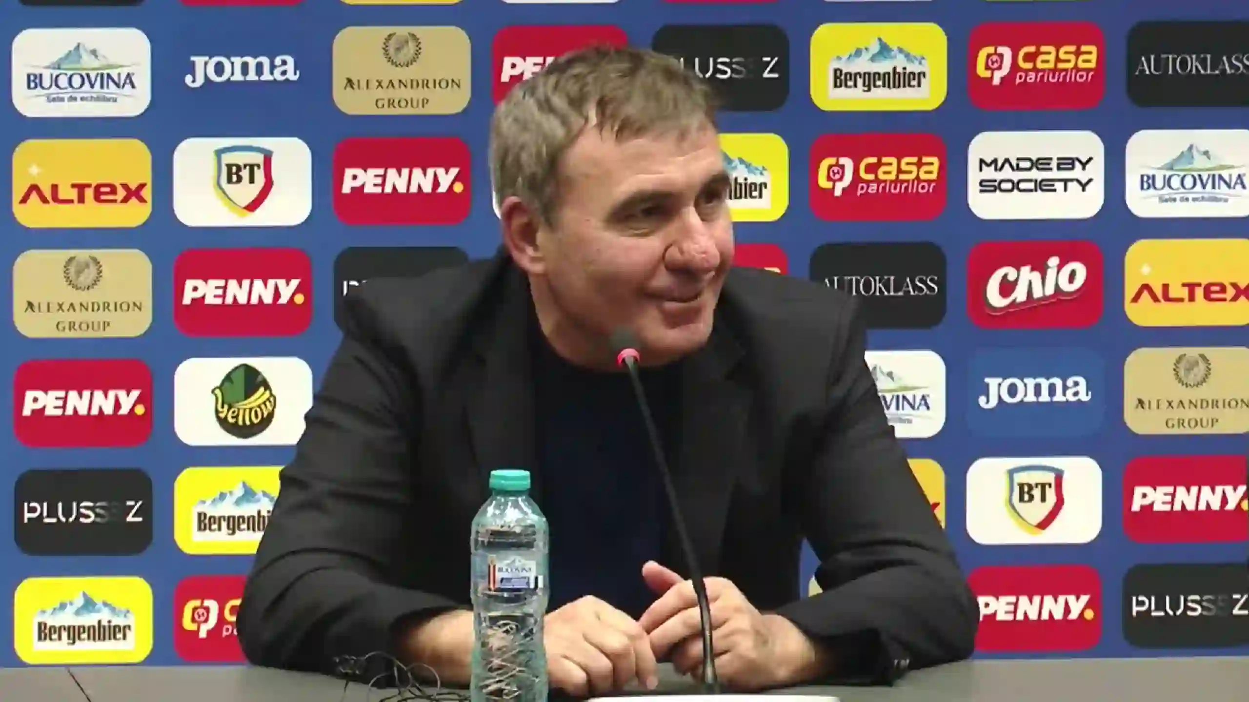 Gheorghe Hagi probleme Romania