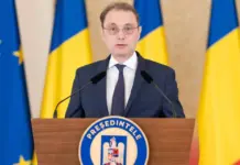 Luca Niculescu Prins între Ciocan și Nicovală înainte de a cere Voturile PNL, PSD, USR în Parlamentul României Luca Niculescu voturi Parlament