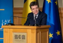 Nicușor Dan atac scoala pitesti