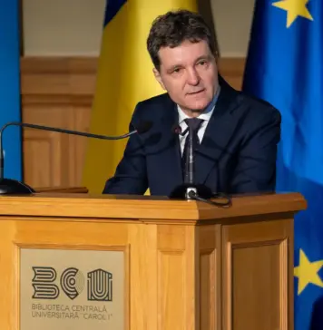 Atenționarea lui Nicușor Dan după Atacurile cu Cuțit și Macetă din Școlile României Nicușor Dan atac scoala pitesti