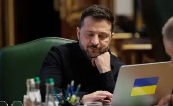 Volodimir Zelenski în Ironizează pe Donald Trump după Distrugerea Fermelor de Boți care Promovează MAGA, AfD și Restul ”Suveraniștilor” volodimir zelenski ferme boti