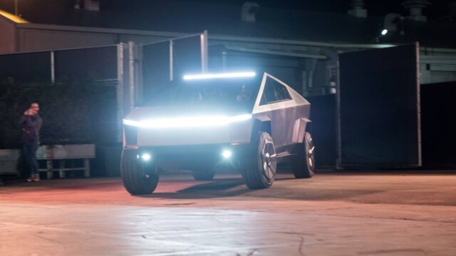 tesla cybertruck