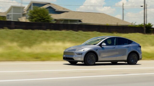 tesla livrare autonoma masina