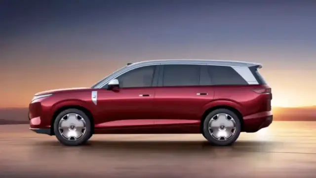BYD Great Tang lateral