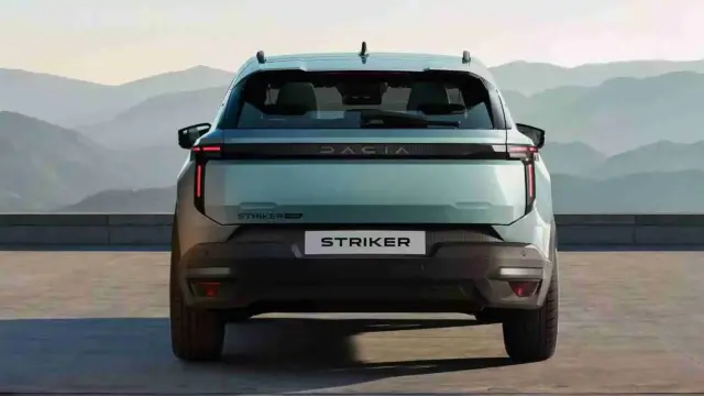 DACIA Striker 2026 4x4 foto spate