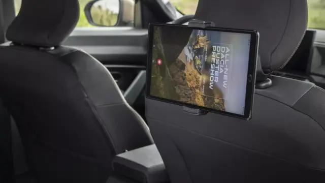 Pretul DACIA Duster 2027 Facelift dotari interior