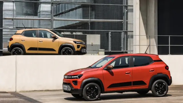 Pretul DACIA Spring 2 modele