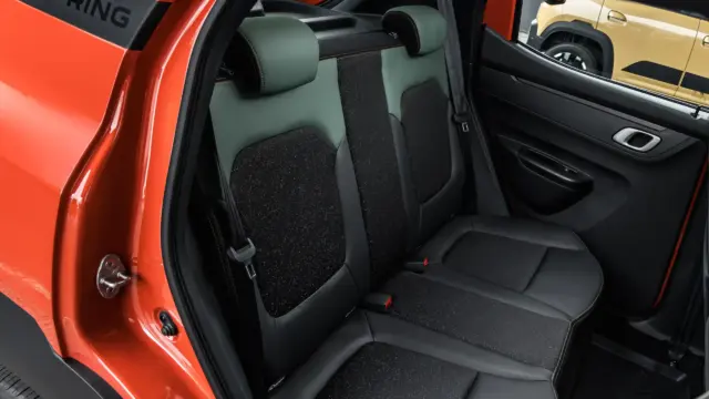 Pretul DACIA Spring 2 scaune pasageri