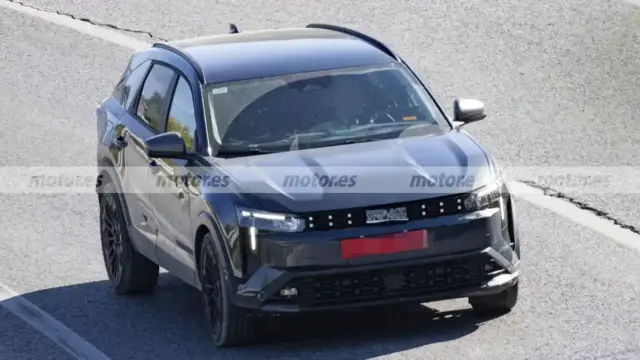 Pretul DACIA Striker hybrid sosea