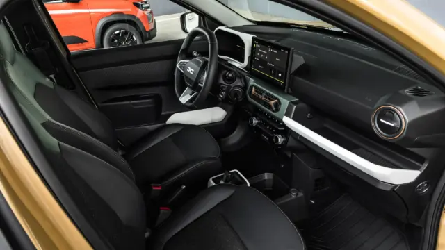 Prețurile DACIA Spring 2 Extreme interior lateral
