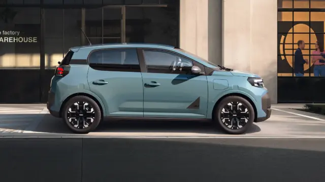 Dacia Spring 2 laterala