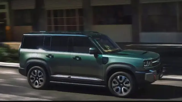 Geely Battleship 700
