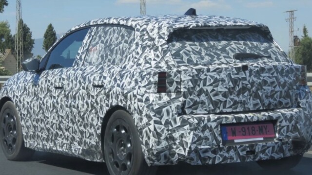 Peugeot E-208 2027 spion