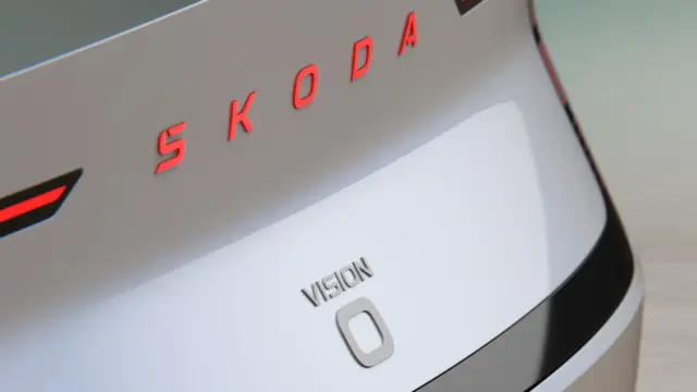 Skoda Vision O bară spate