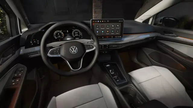 Volkswagen Golf Variant interior