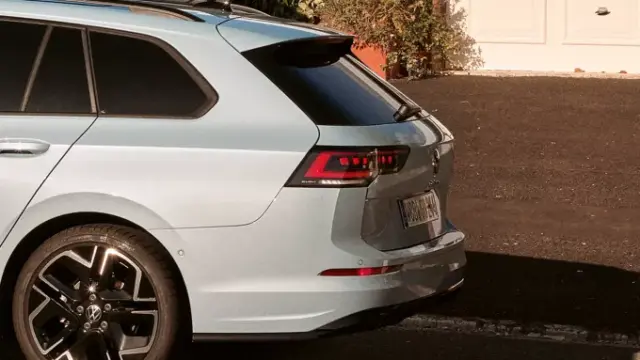 Volkswagen Golf Variant parcare
