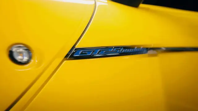 maserati galben