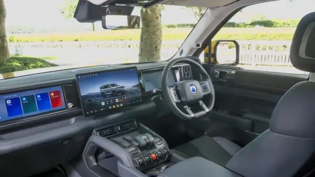 BYD Denza Bao 5 interior