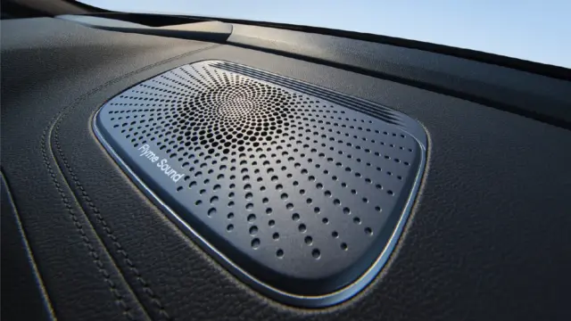 Geely Monjaro EM-i boxe harman