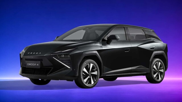 Omoda 4 2026 neagră
