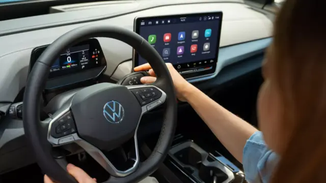 Volkswagen ID.4 volan șofer